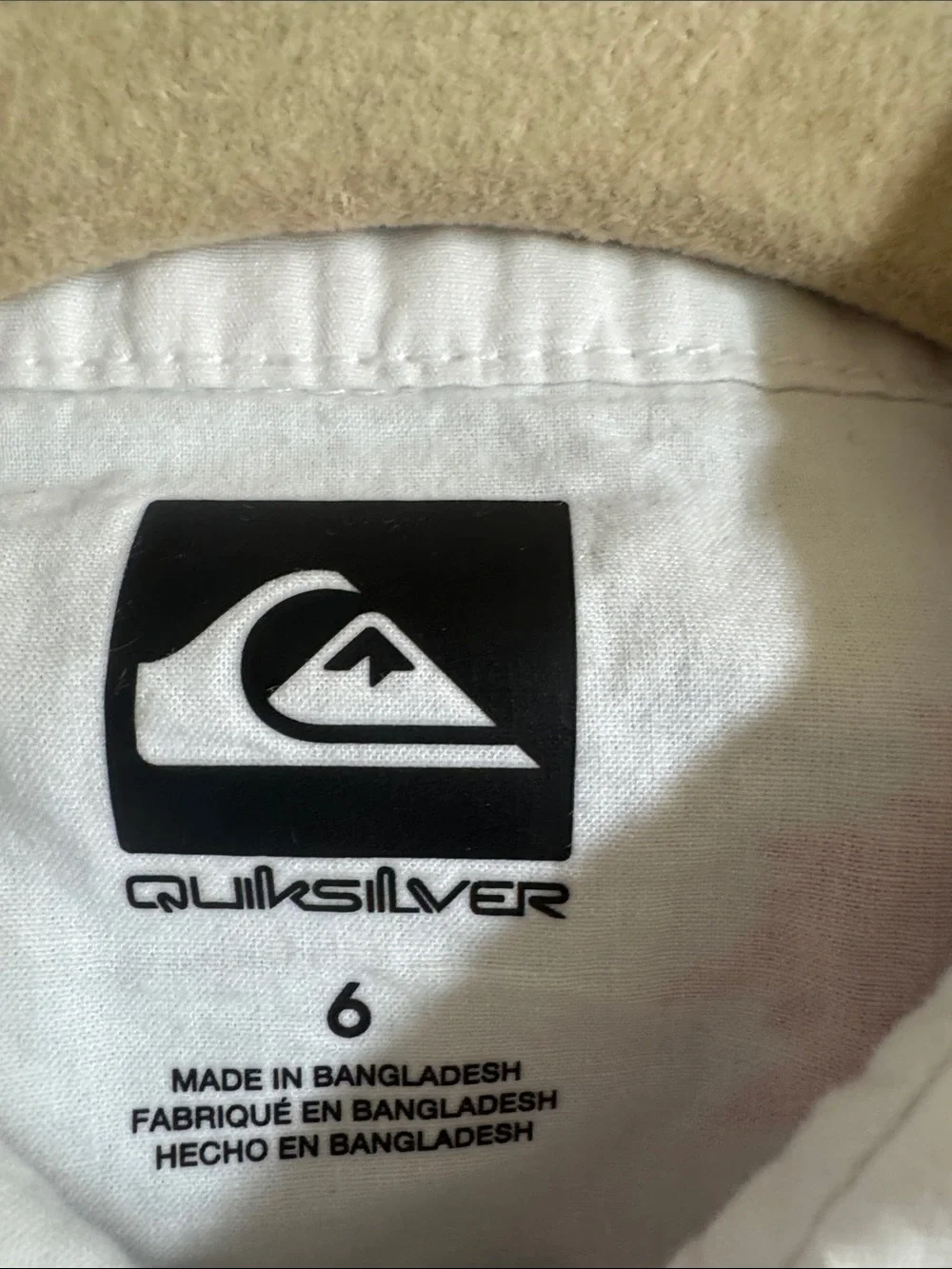 Quiksilver White Short Sleeve Button-Down with Red Floral and Blue Leaves
